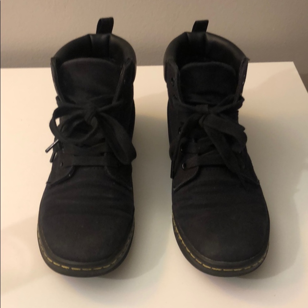 Black Maelly canvas airwair Dr. Martens